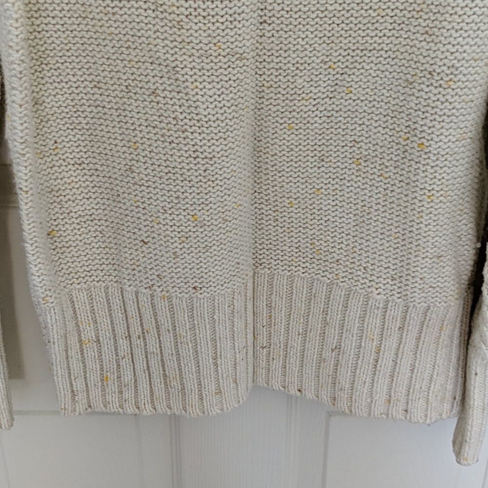 Cream Sweater - Large - Picture 4 of 7